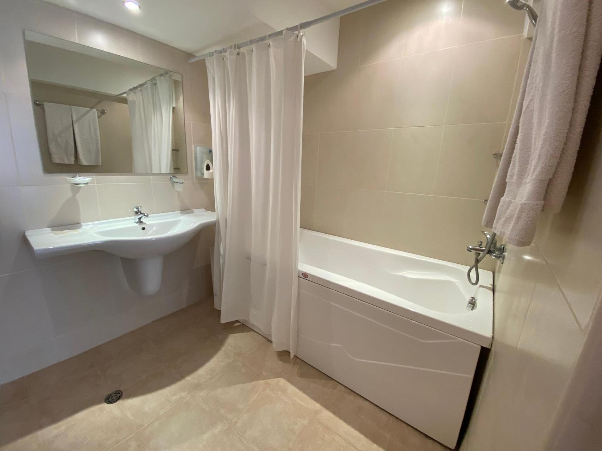 Vezhen Hotel - Free Parking Golden Sands Bagian luar foto
