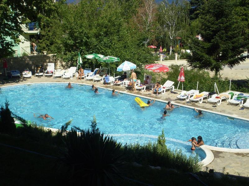 Vezhen Hotel - Free Parking Golden Sands Bagian luar foto
